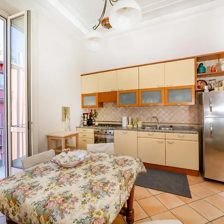 Gemma Sea View Apartment *